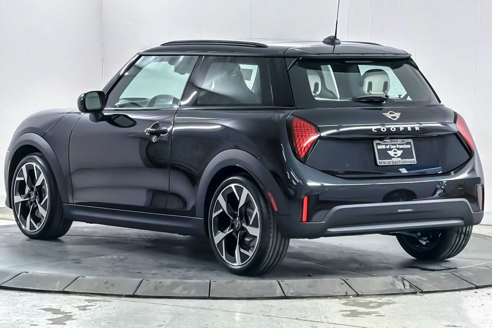 Thumbnail: 2026 MINI Cooper Hardtop - 6