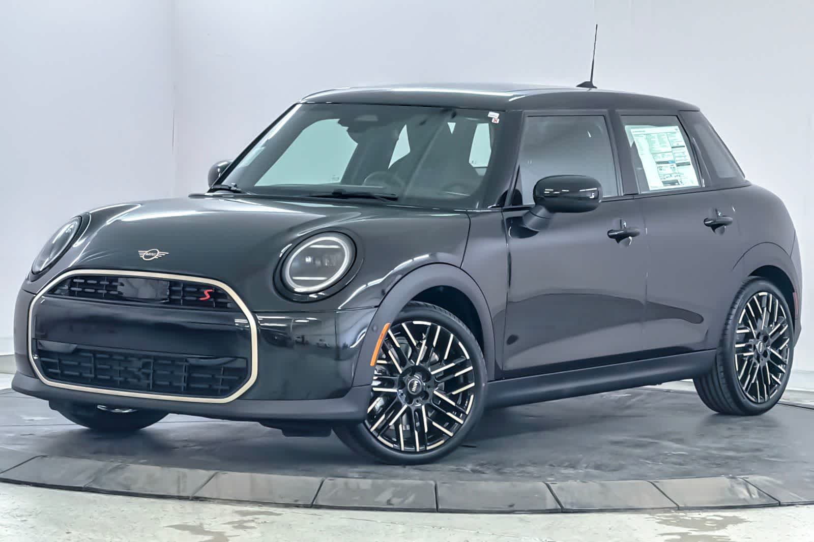 2026 MINI Hardtop 4 Door