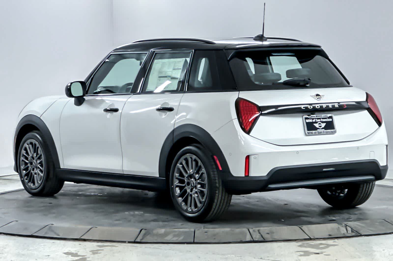 Thumbnail: 2026 MINI Cooper Hardtop - 6