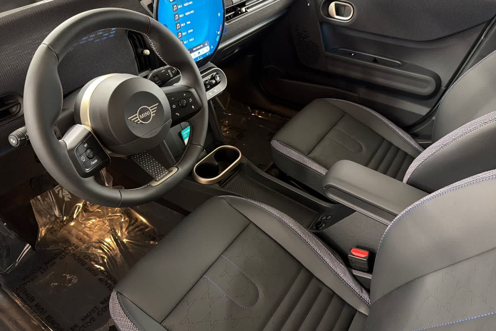 Thumbnail: 2026 MINI Cooper Hardtop - 11