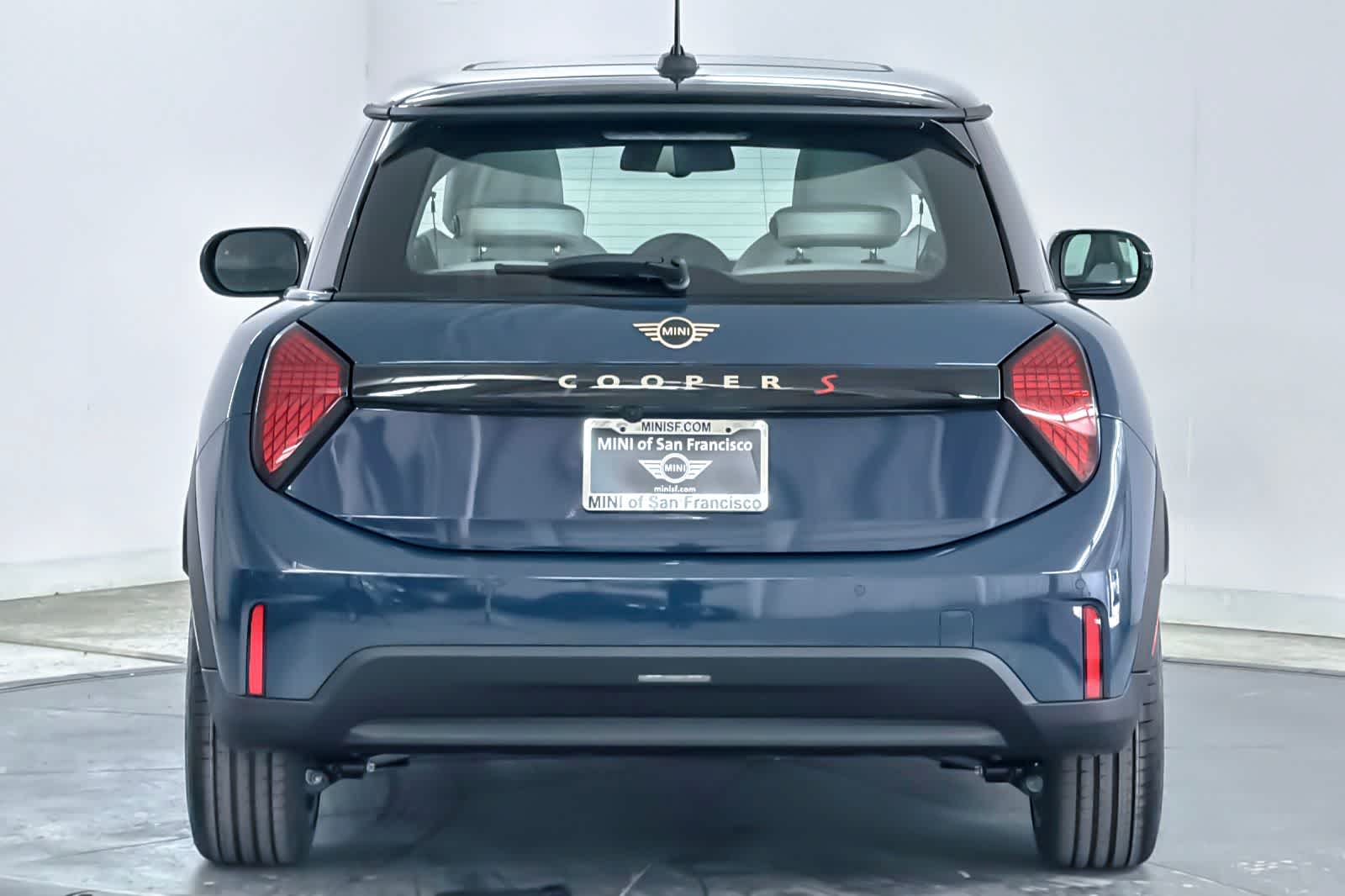 Thumbnail: 2026 MINI Cooper Hardtop - 7