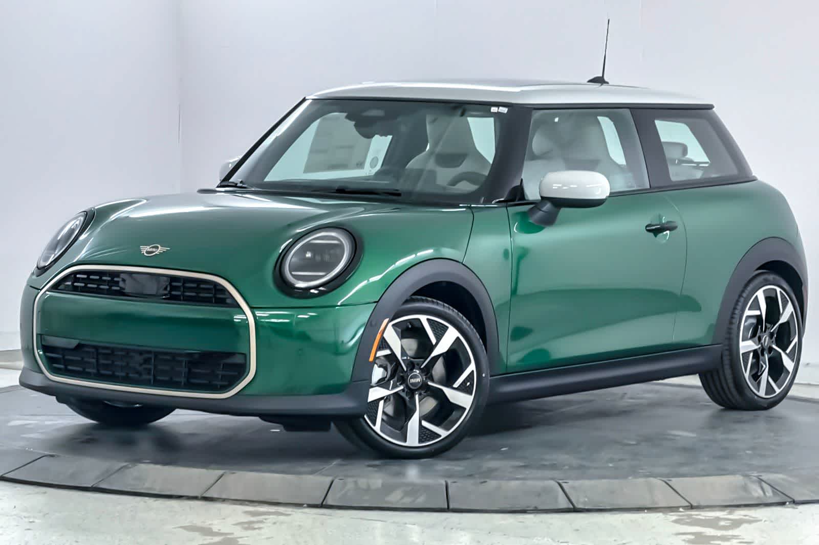 Thumbnail: 2026 MINI Cooper Hardtop - 1