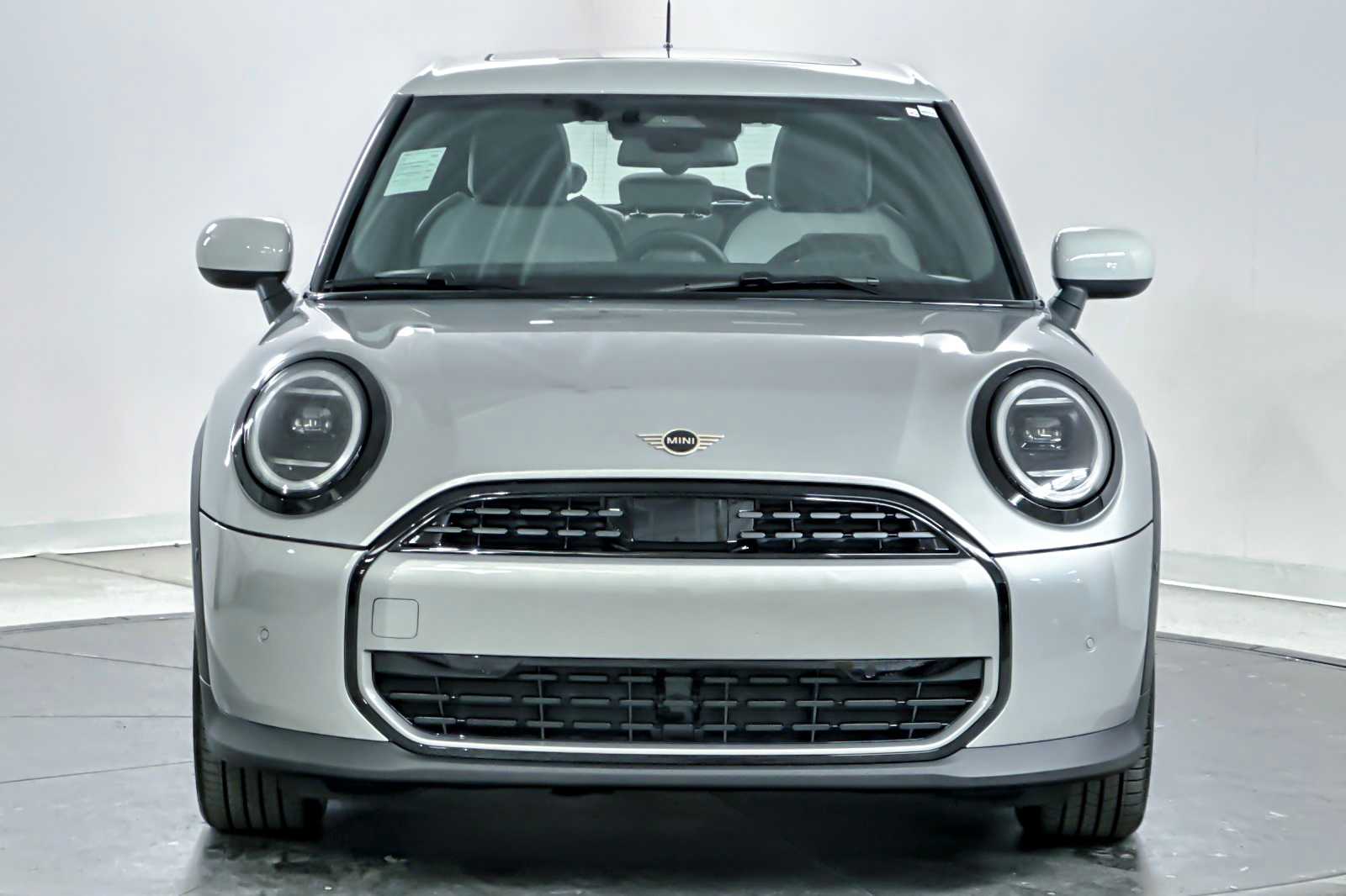 Thumbnail: 2026 MINI Cooper Hardtop - 10