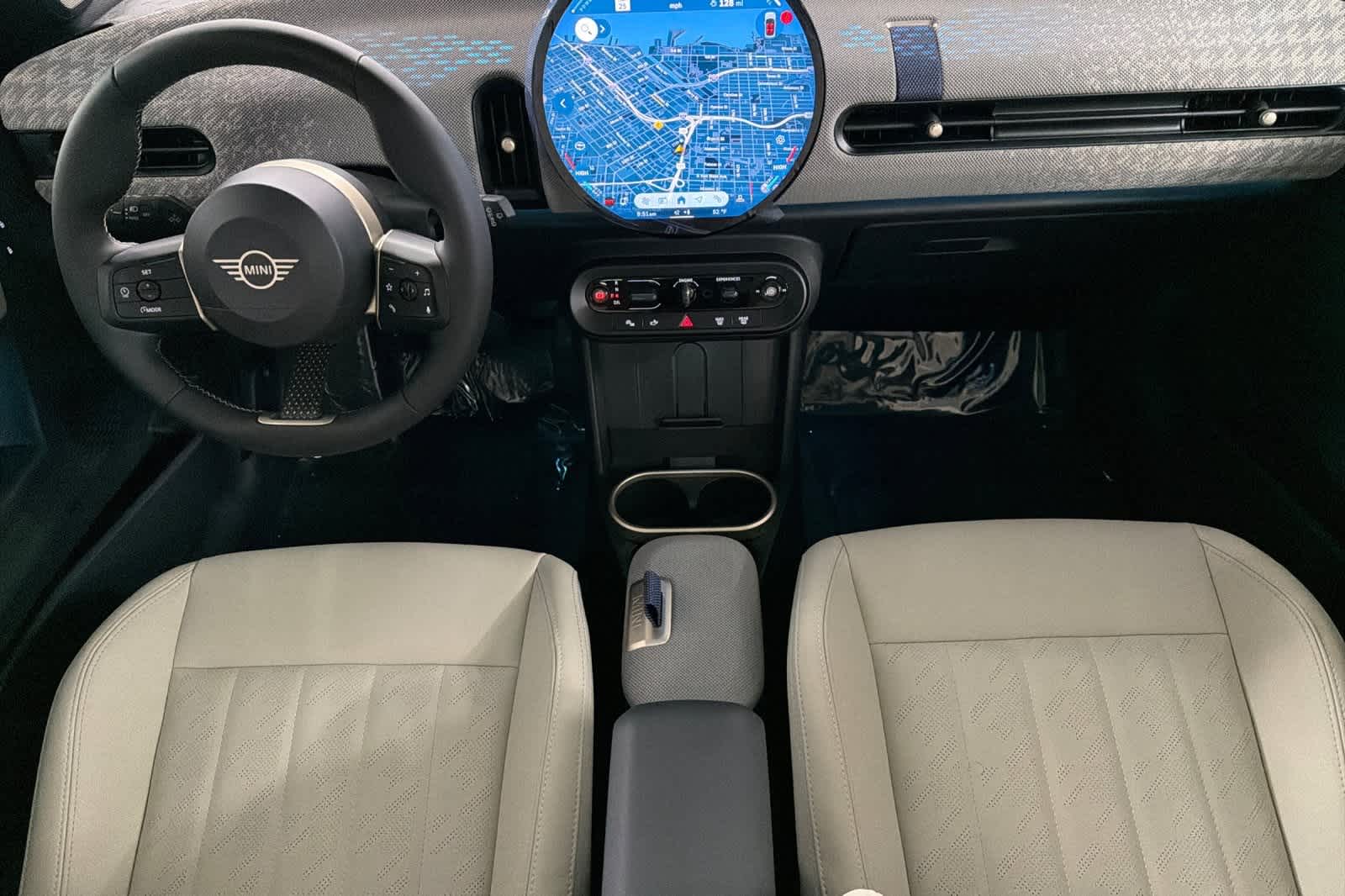 Thumbnail: 2026 MINI Cooper Hardtop - 3