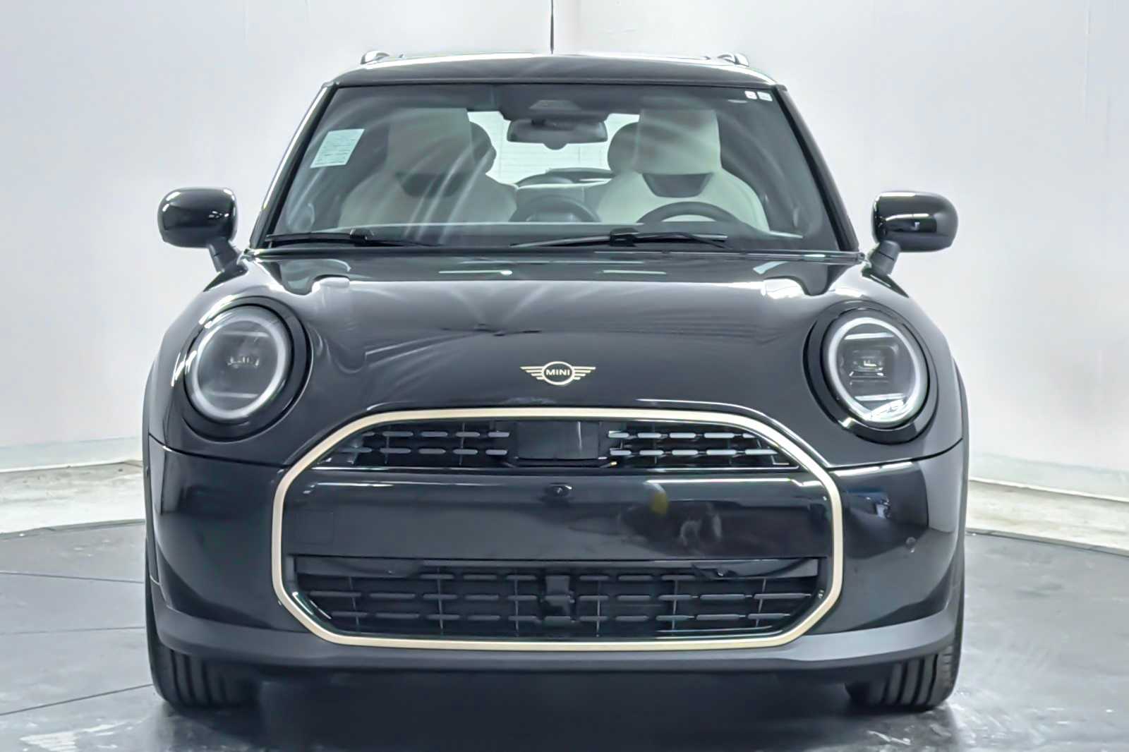Thumbnail: 2026 MINI Cooper Hardtop - 10