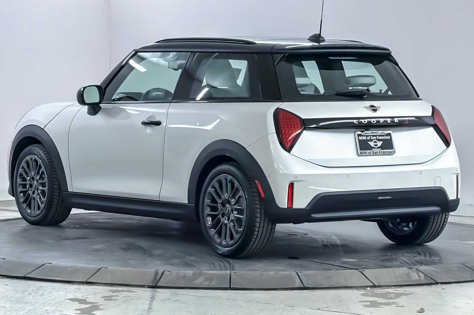 Thumbnail: 2026 MINI Cooper Hardtop - 6