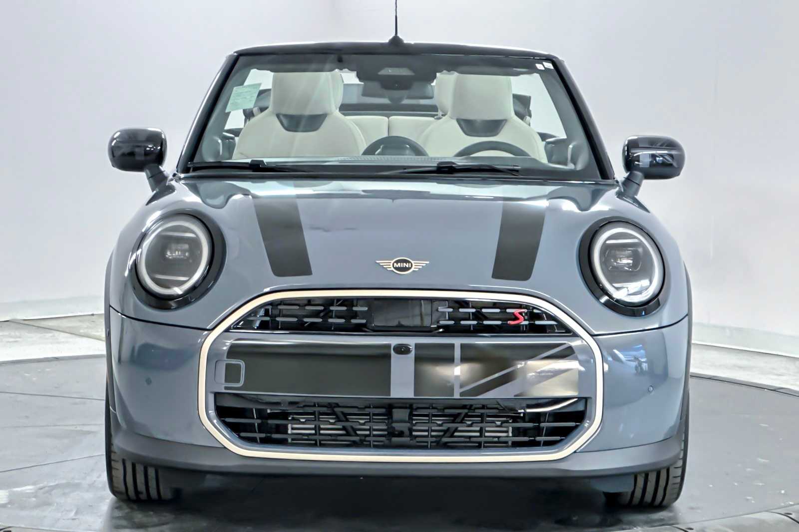 Thumbnail: 2026 MINI Cooper Convertible - 11