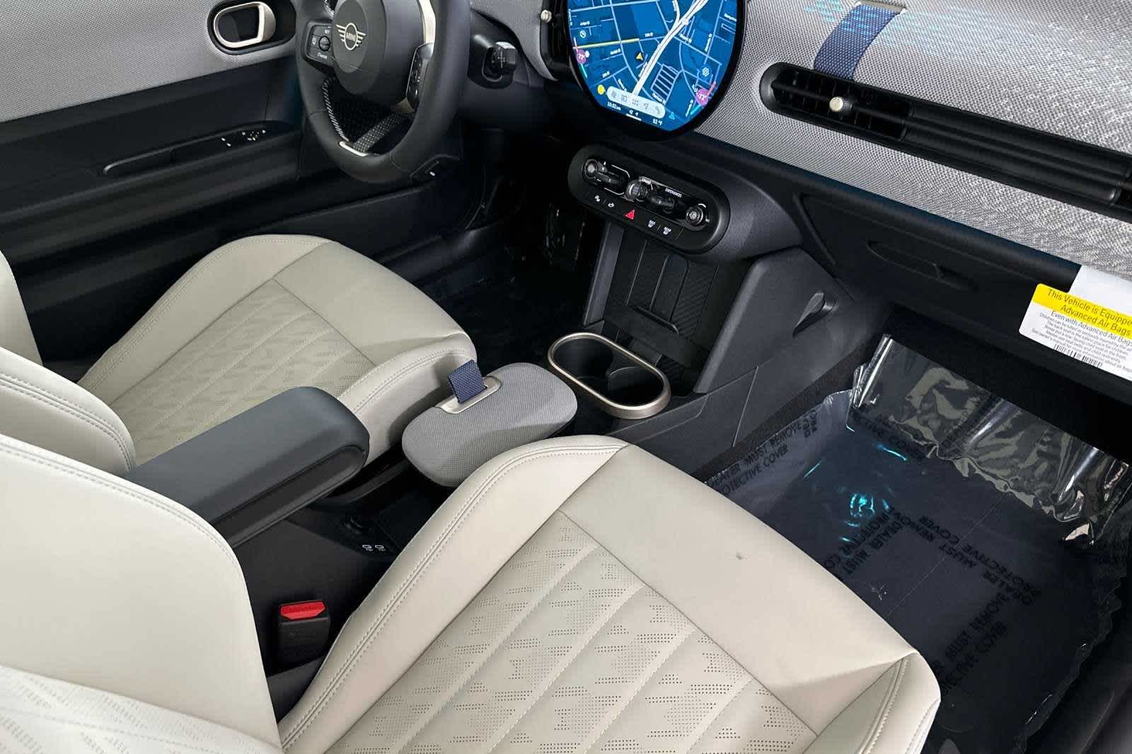 Thumbnail: 2025 MINI Cooper Hardtop - 16