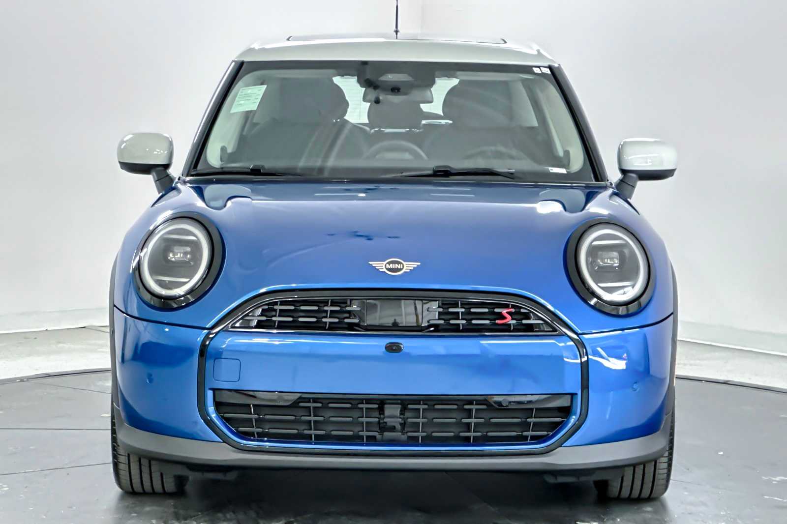 Thumbnail: 2026 MINI Cooper Hardtop - 10