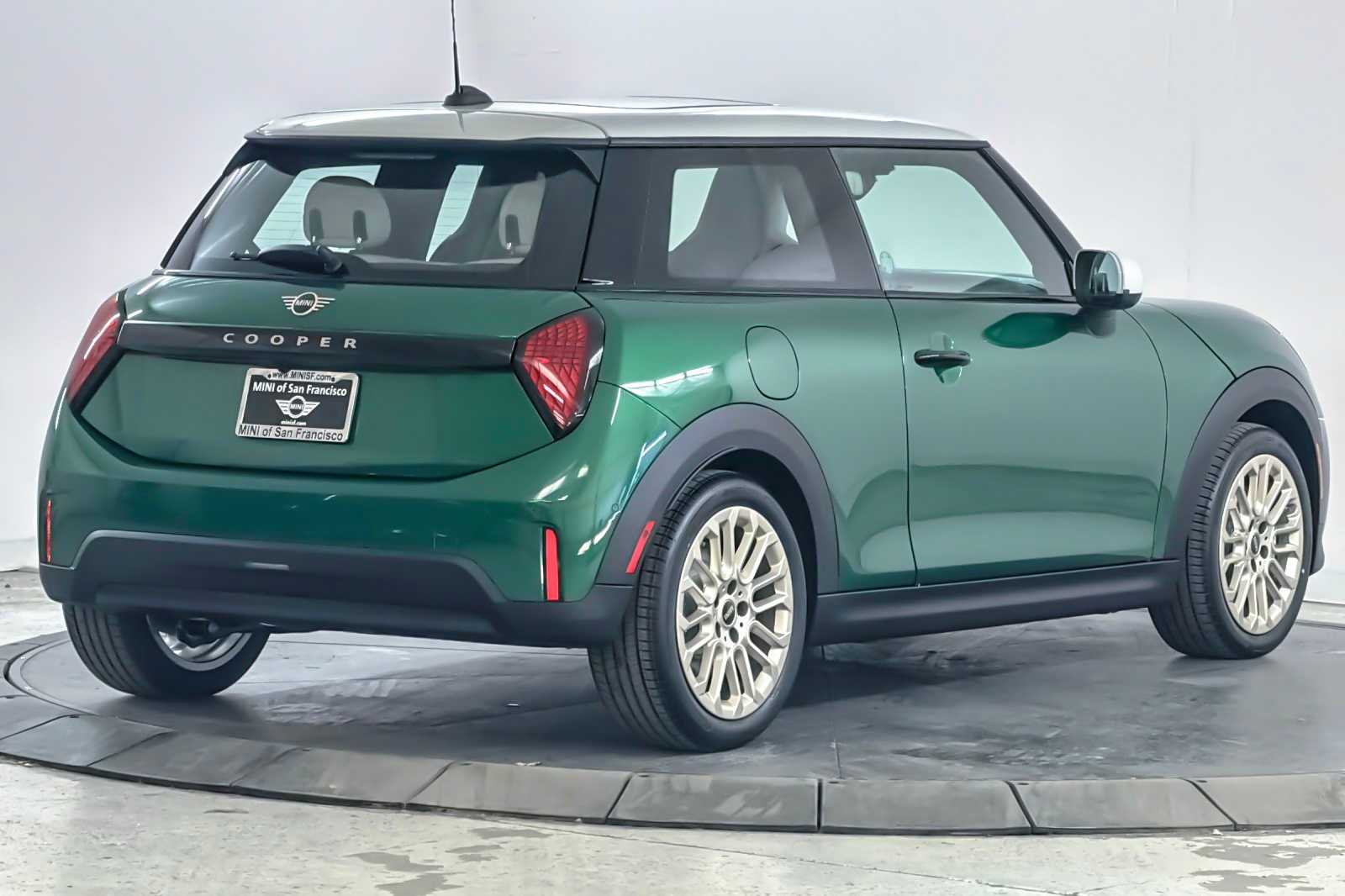 Thumbnail: 2026 MINI Cooper Hardtop - 2