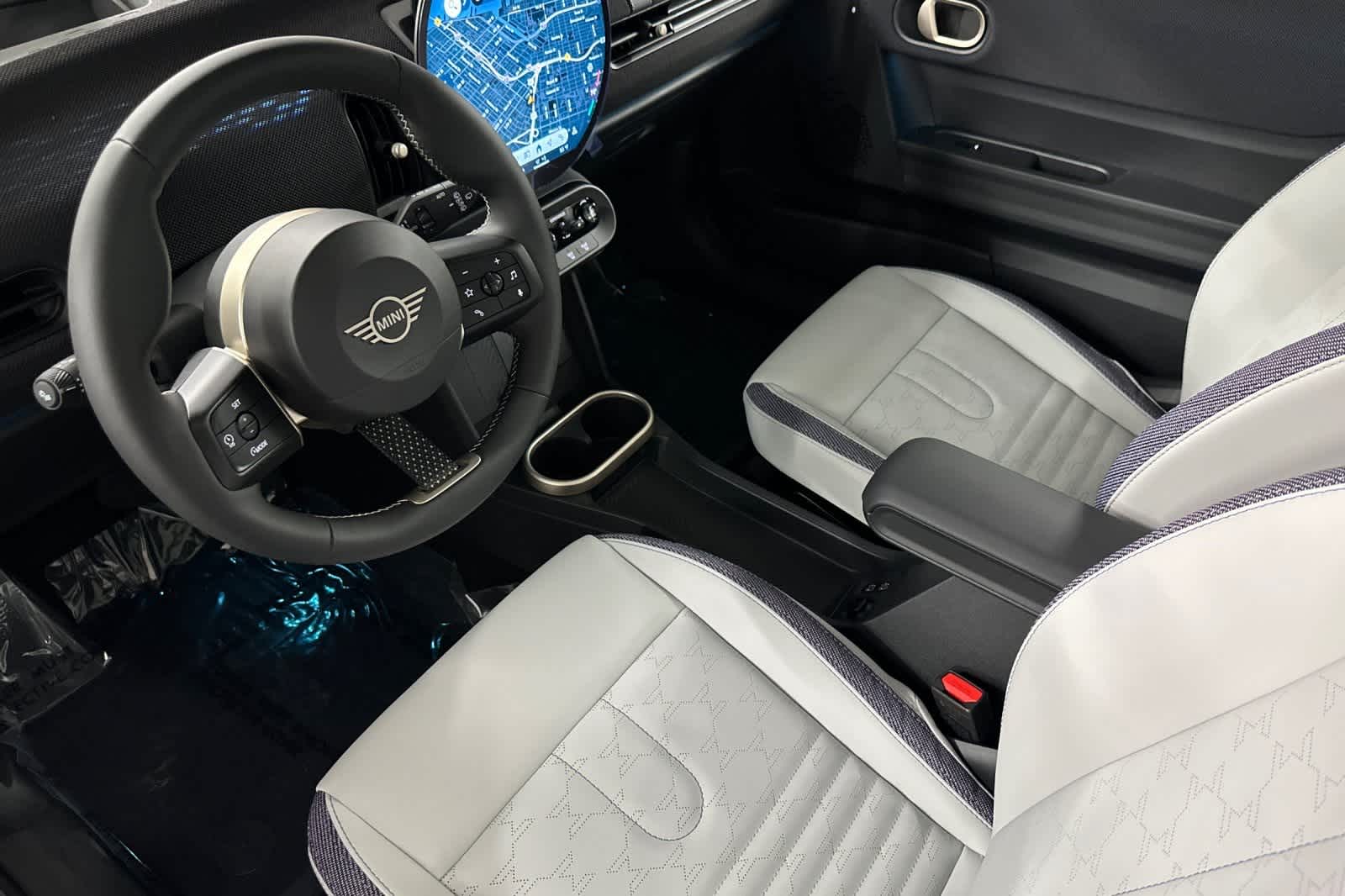 Thumbnail: 2026 MINI Cooper Hardtop - 11