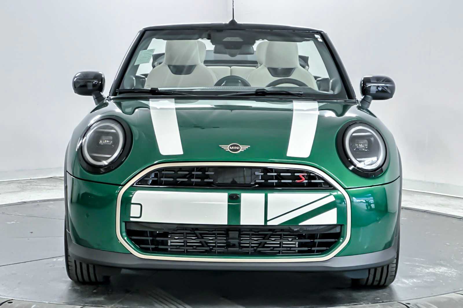 Thumbnail: 2026 MINI Cooper Convertible - 11