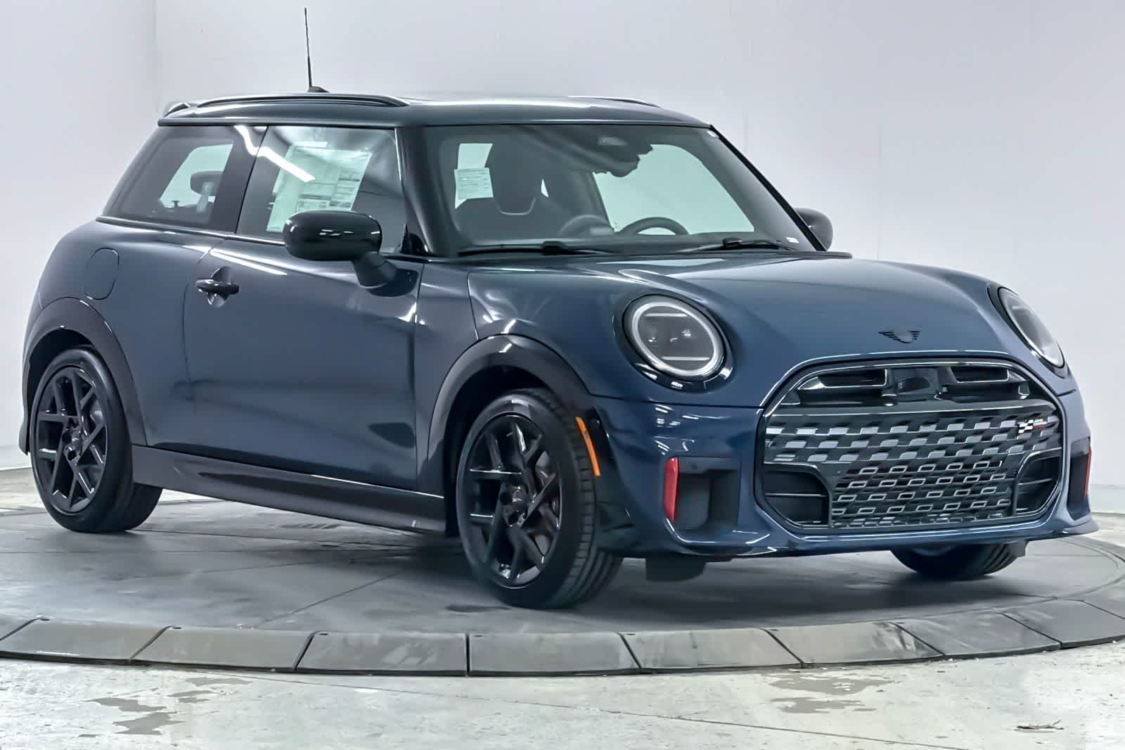 Thumbnail: 2026 MINI Cooper Hardtop - 9