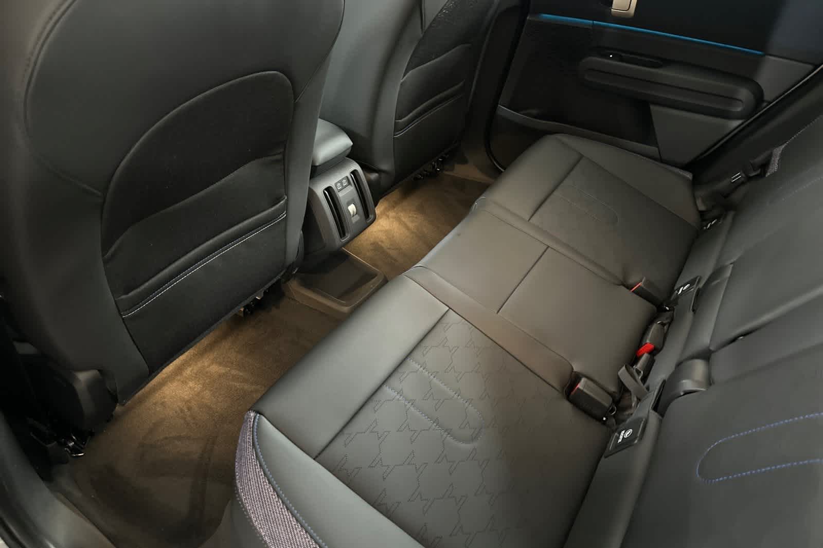 Thumbnail: 2025 MINI Cooper Countryman - 4