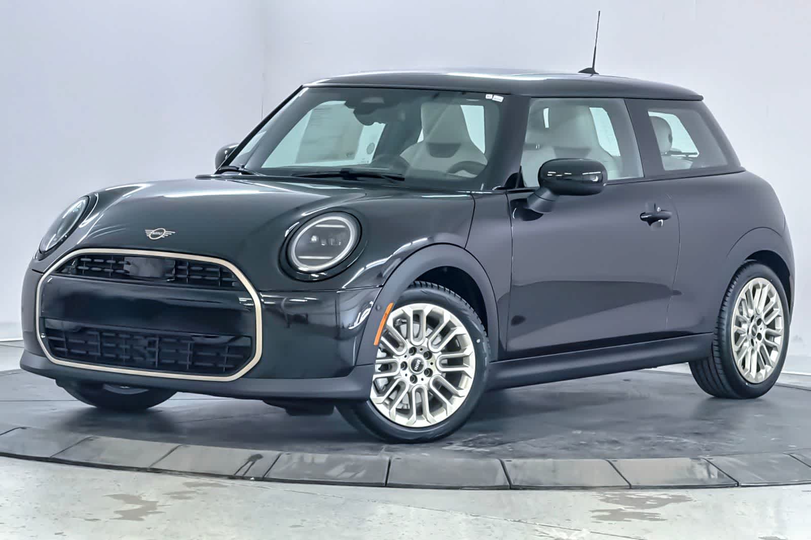Thumbnail: 2026 MINI Cooper Hardtop - 1