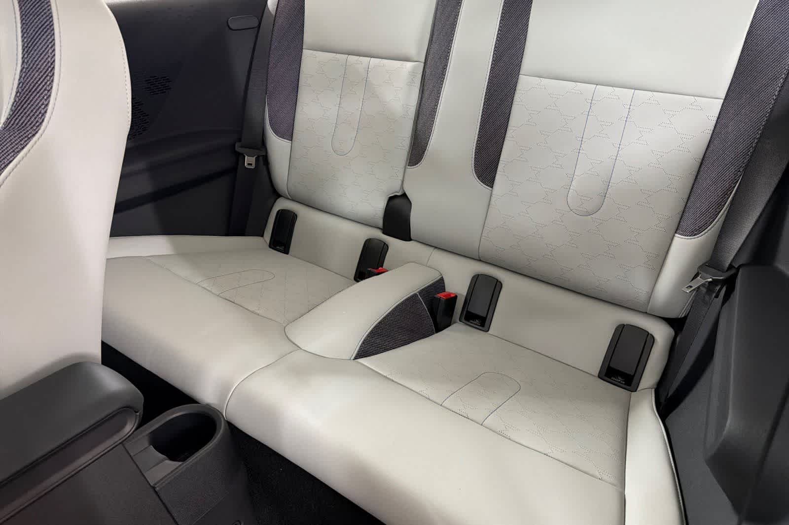 Thumbnail: 2026 MINI Cooper Hardtop - 4