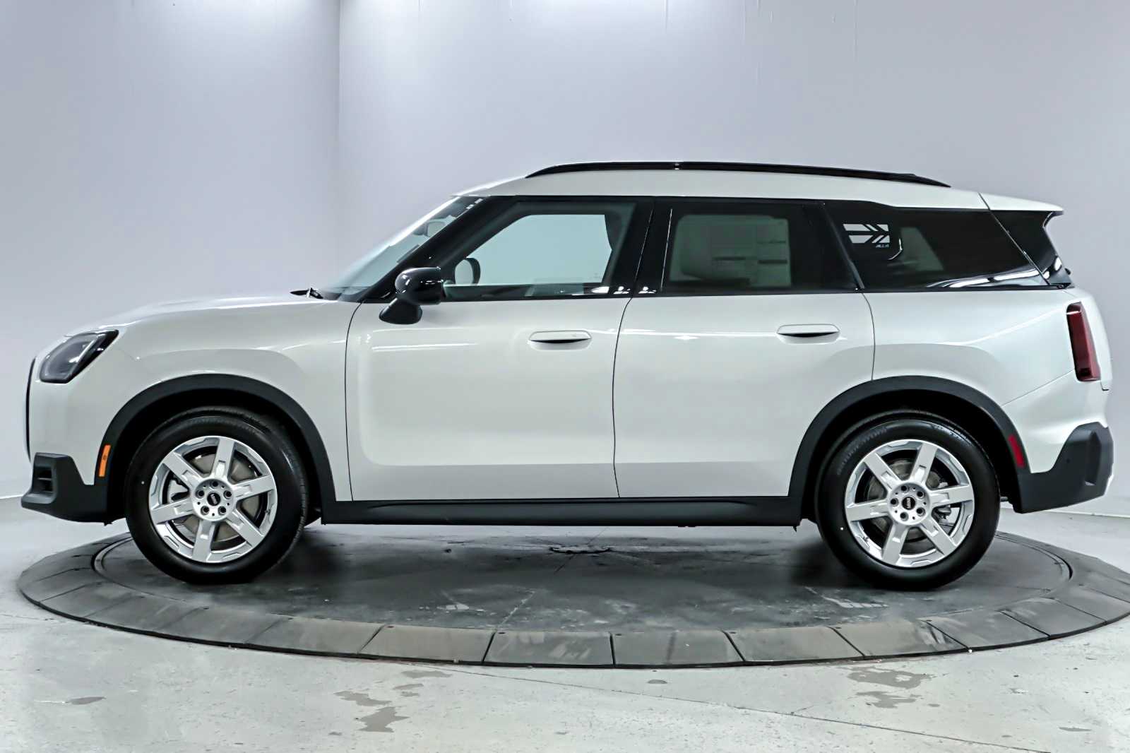 Thumbnail: 2025 MINI Cooper Countryman - 5