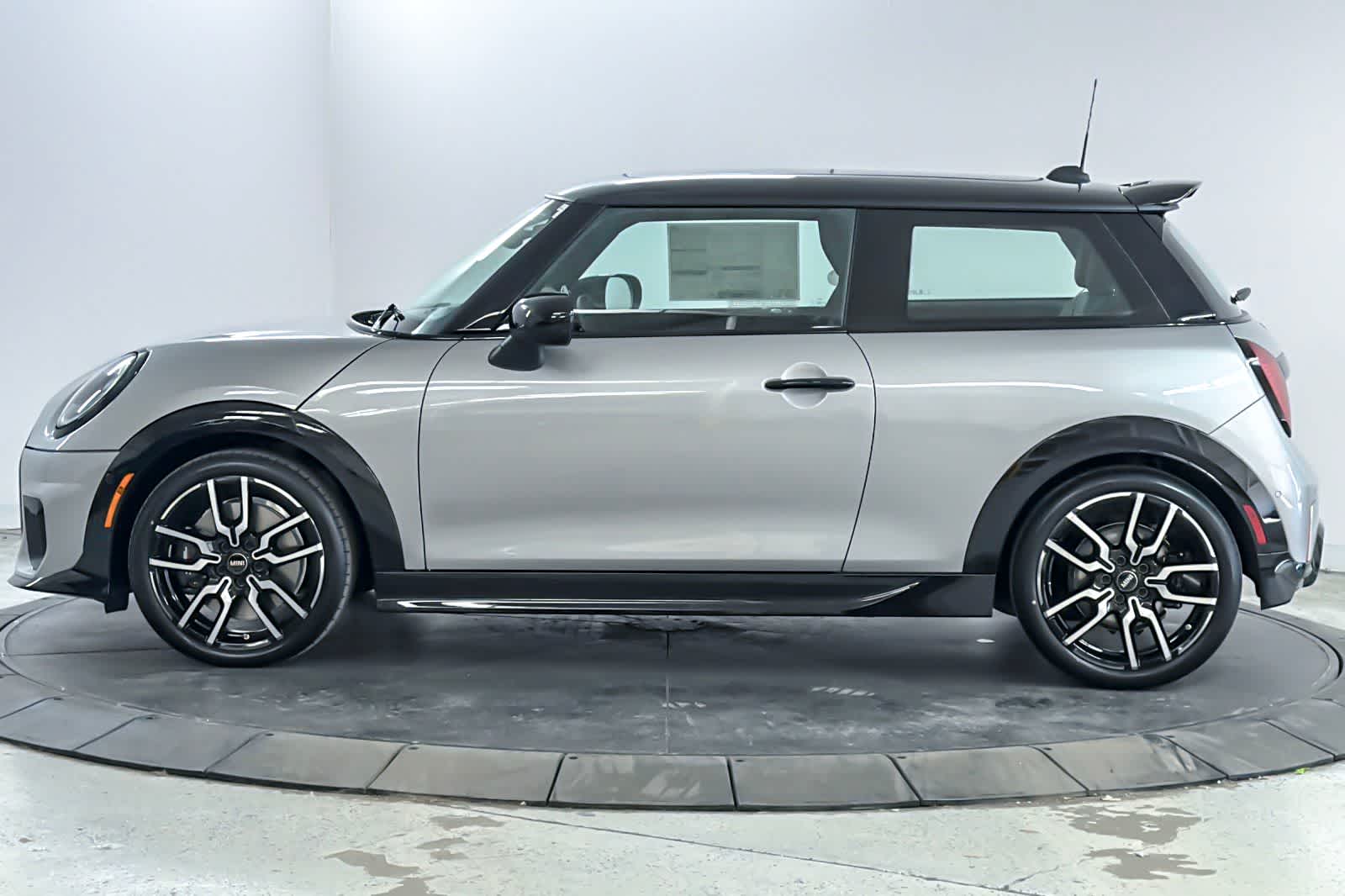 Thumbnail: 2026 MINI Cooper Hardtop - 5