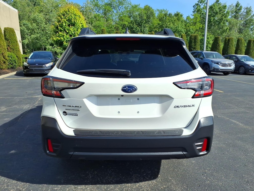 Used 2022 Subaru Outback Premium SUV