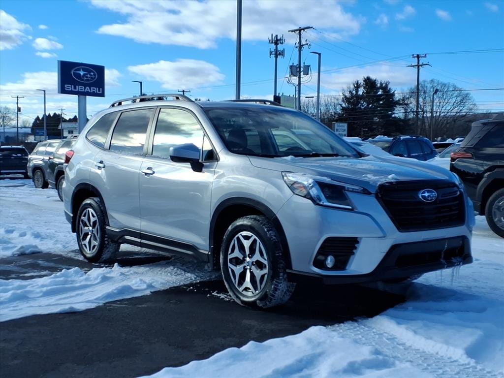 Used 2023 Subaru Forester Premium SUV