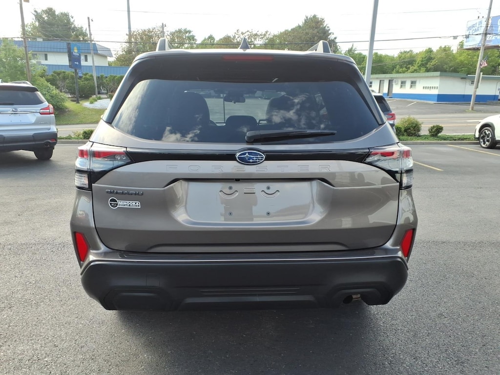 Used 2025 Subaru Forester Premium SUV