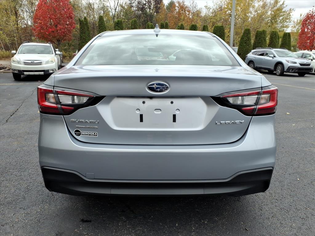2022 Subaru Legacy Premium photo 3