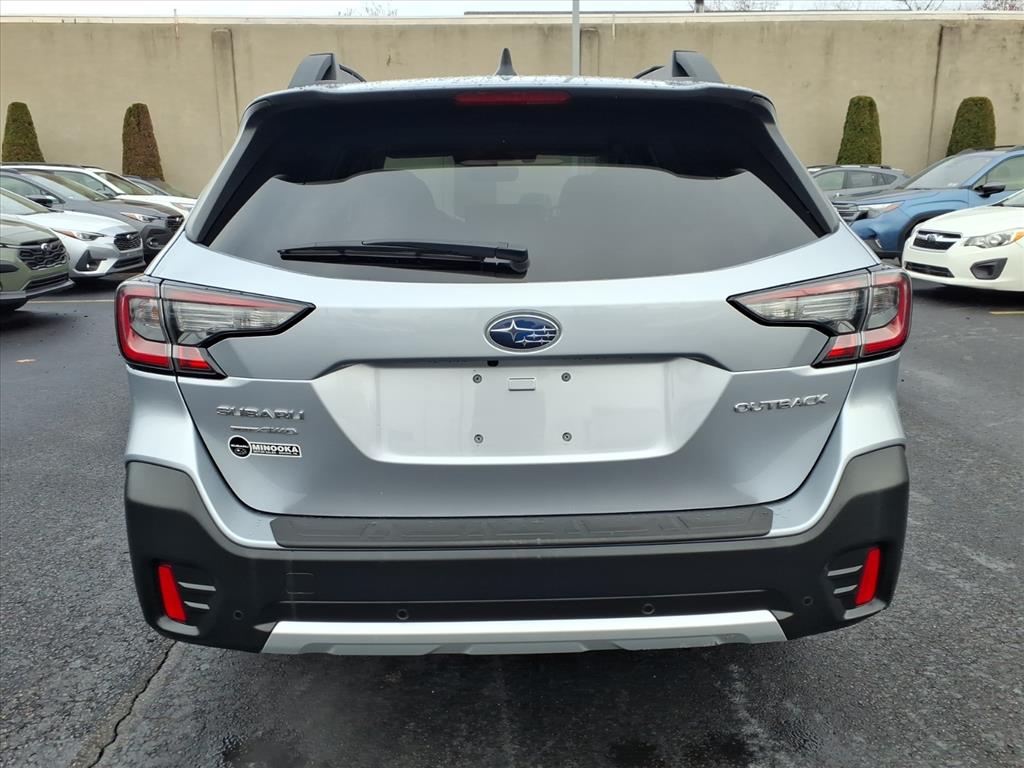 2021 Subaru Outback Limited photo 4