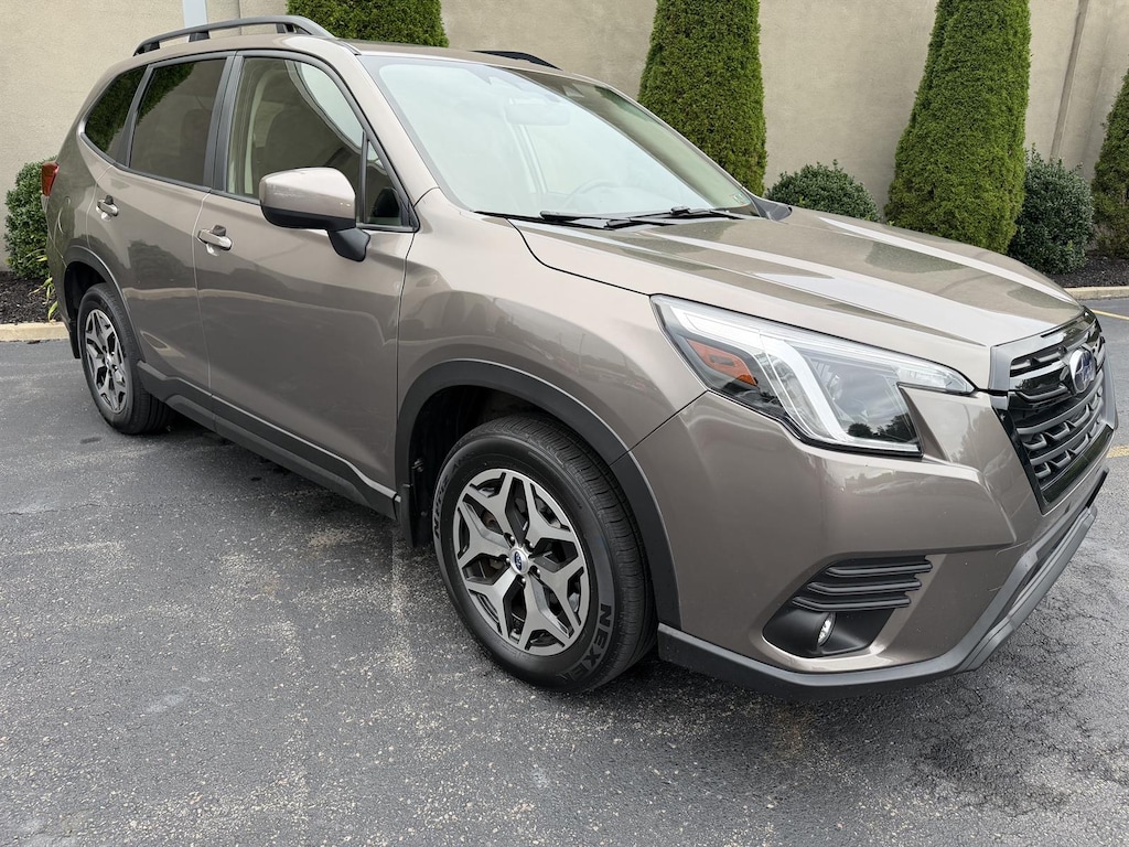 Used 2024 Subaru Forester Premium SUV