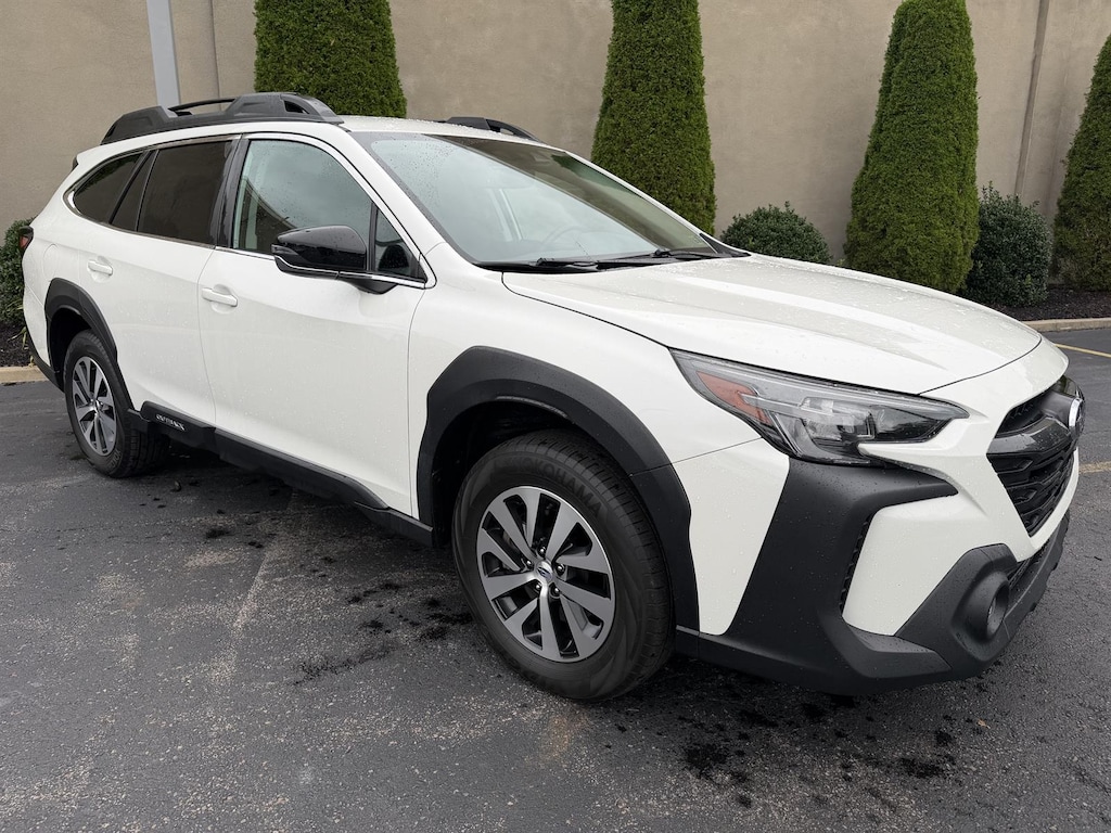 Used 2024 Subaru Outback Premium SUV