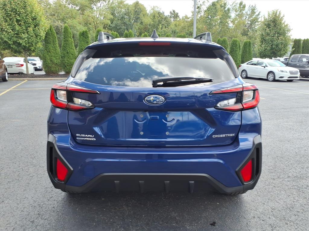 2024 Subaru Crosstrek Premium photo 4