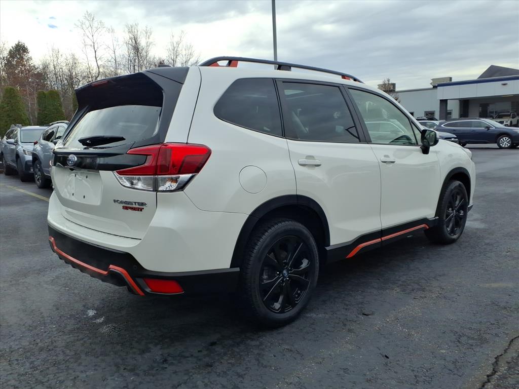 2024 Subaru Forester Sport photo 3