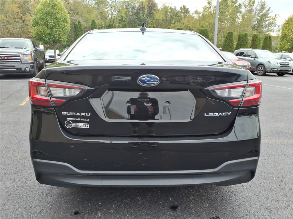 2022 Subaru Legacy Base photo 3