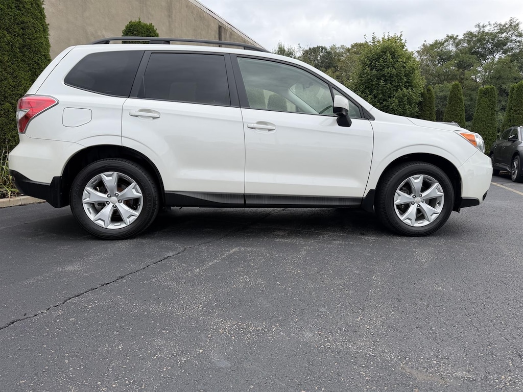 Used 2014 Subaru Forester 2.5i Premium SUV