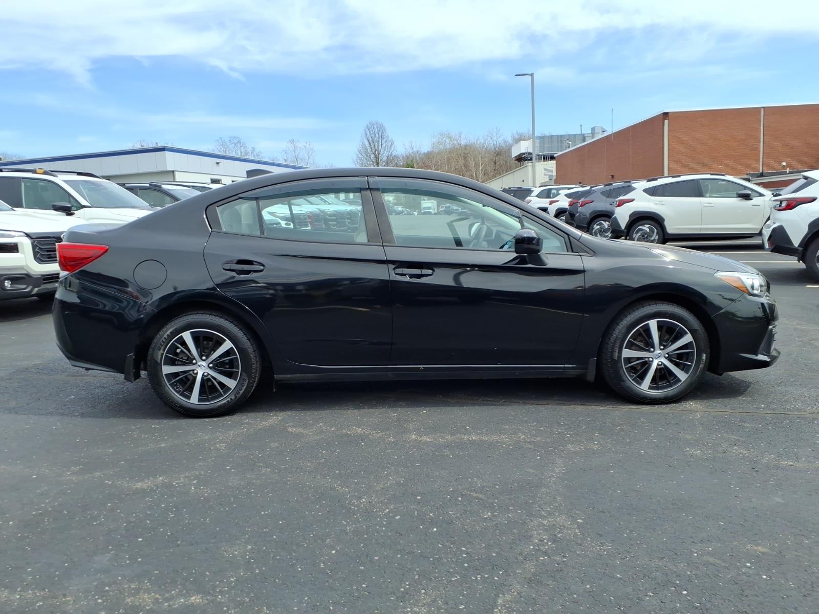 Used 2022 Subaru Impreza Premium with VIN 4S3GKAV65N3606511 for sale in Moosic, PA