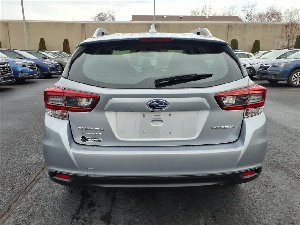 2022 Subaru Impreza Premium photo 3