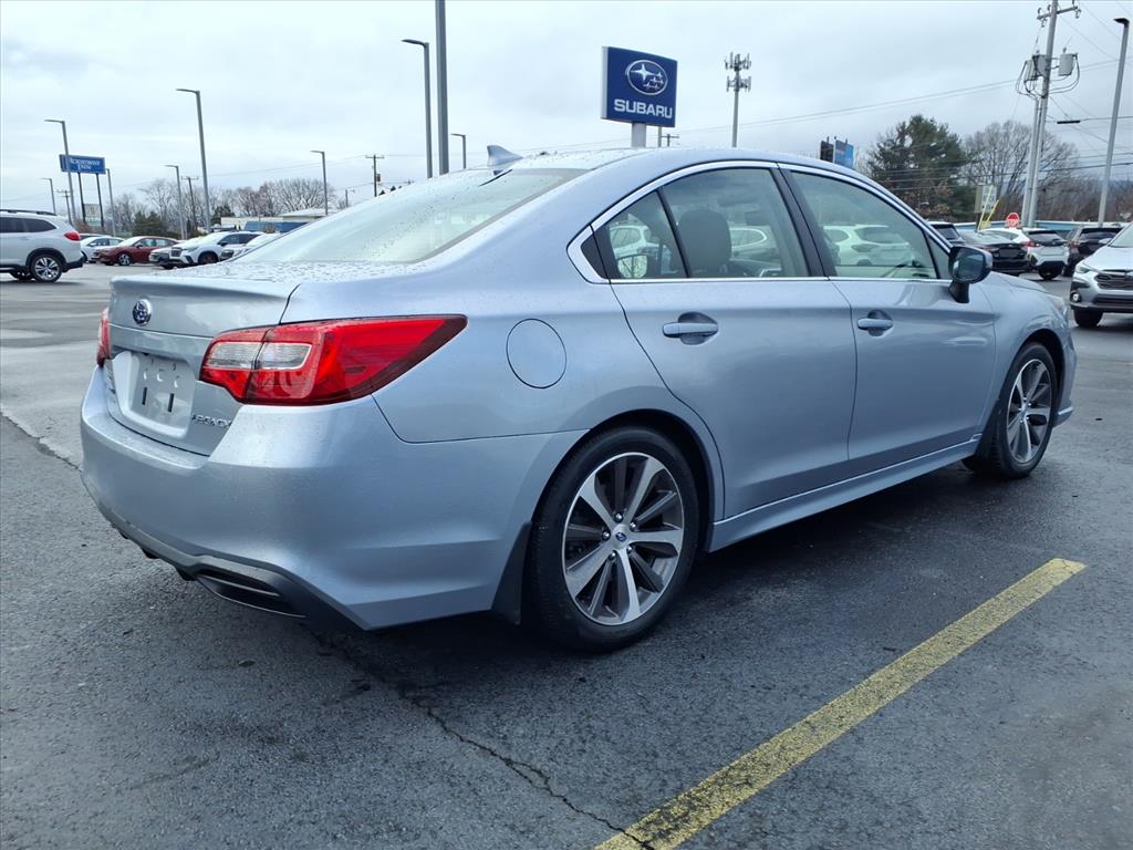 2019 Subaru Legacy 2.5i Limited photo 3