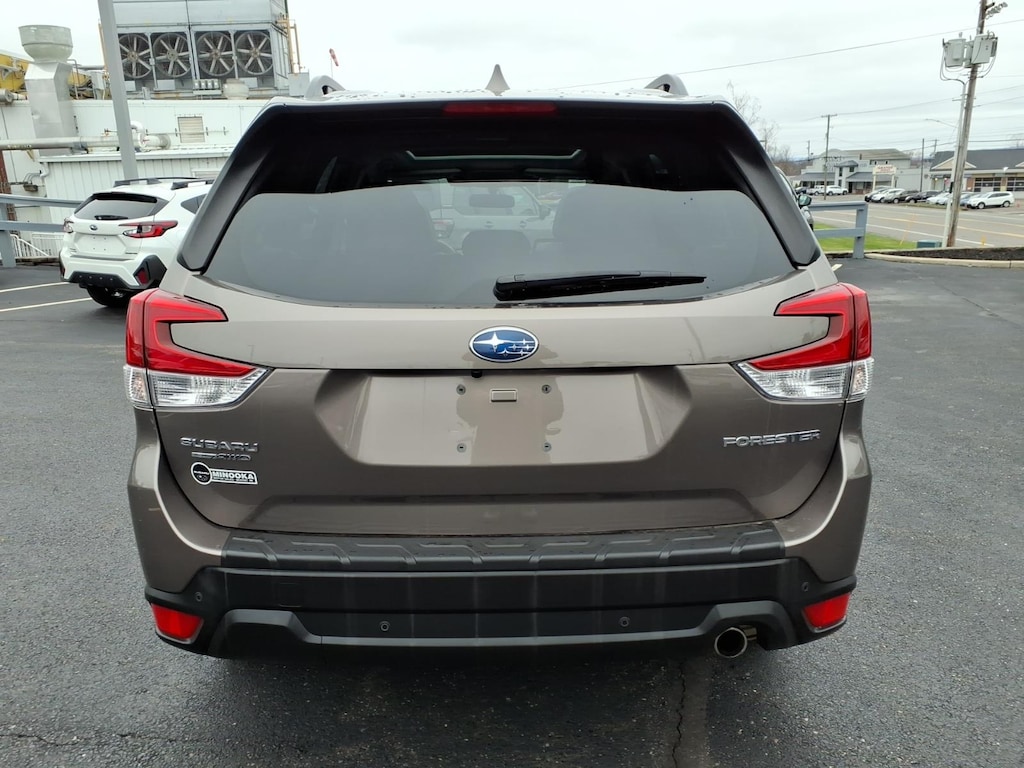 Used 2023 Subaru Forester Limited SUV