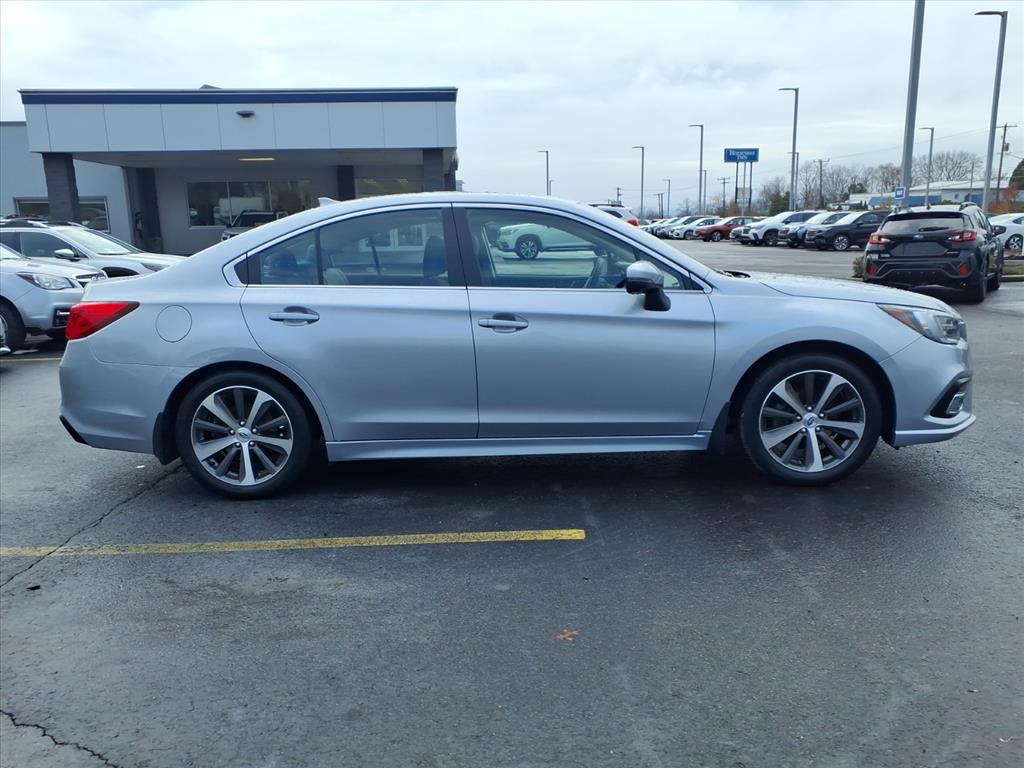 2019 Subaru Legacy 2.5i Limited photo 2