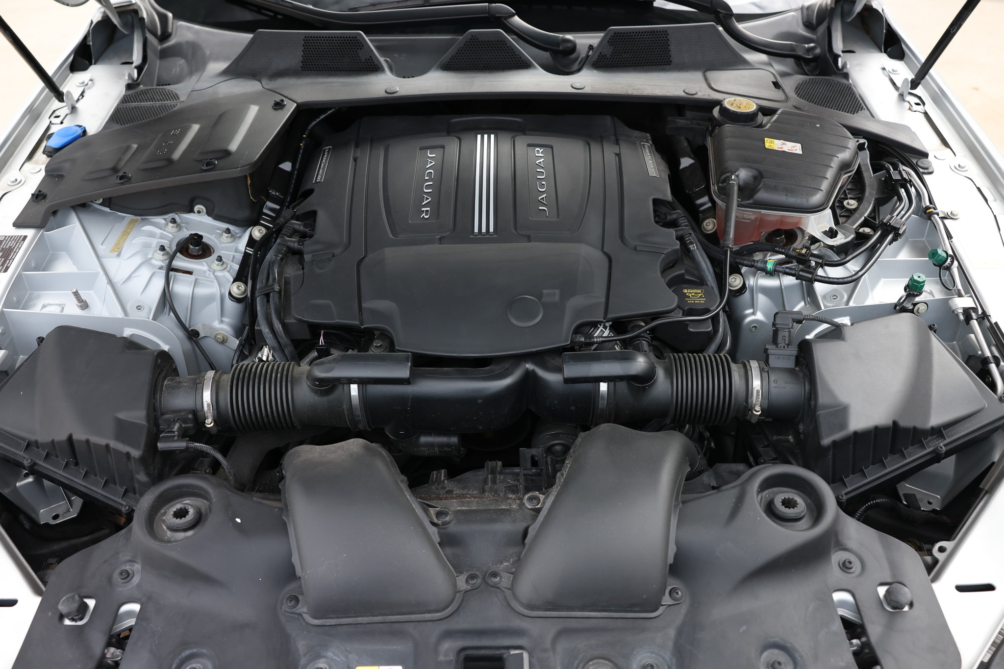 2019 Jaguar XJ R-Sport - Photo 23