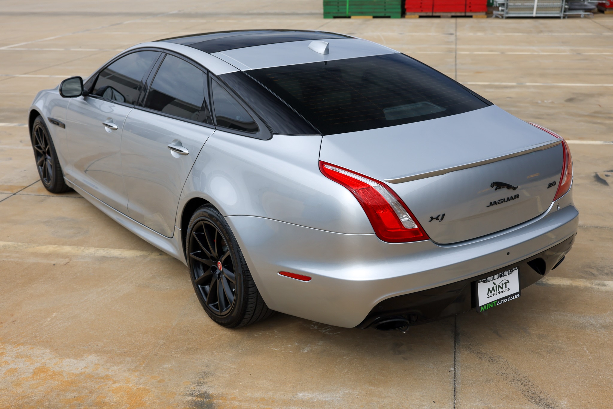 2019 Jaguar XJ R-Sport - Photo 10