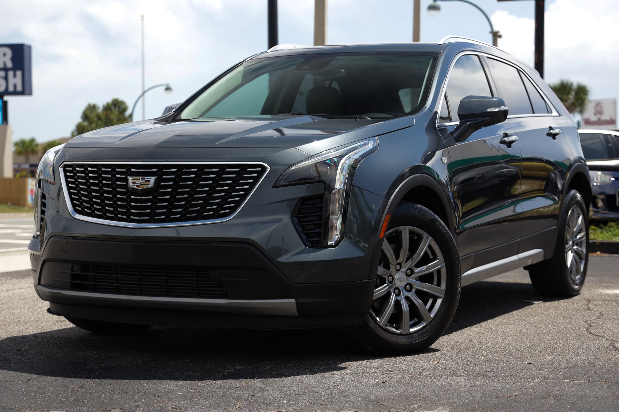 Blue 2021 Cadillac XT4 SUV / Crossover Front-Wheel Drive 9-Speed Automatic
