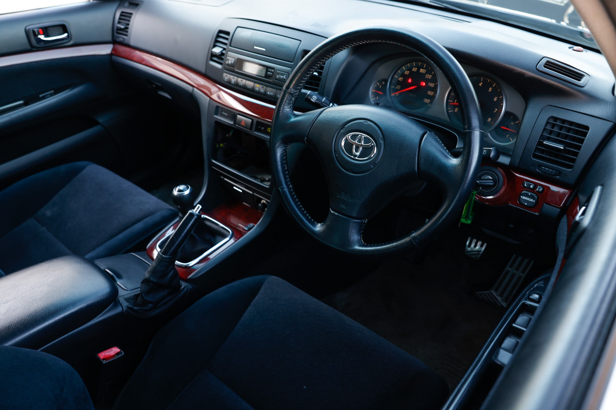 2000 Toyota Mark II JDM car for sale — photo 7 of 25