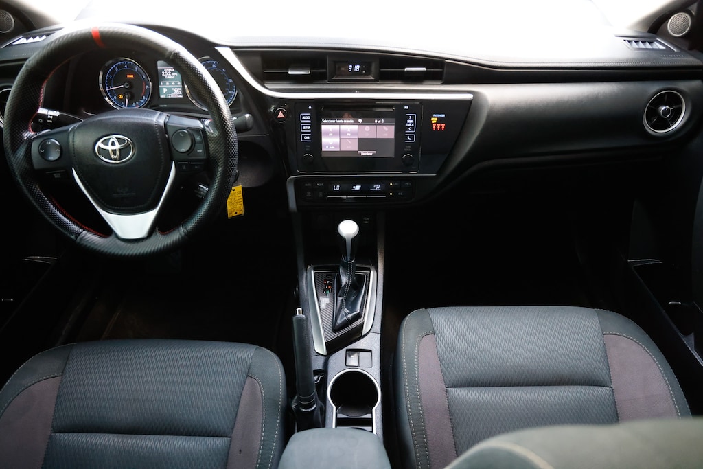 Used 2019 Toyota COROLLA LE Sedan