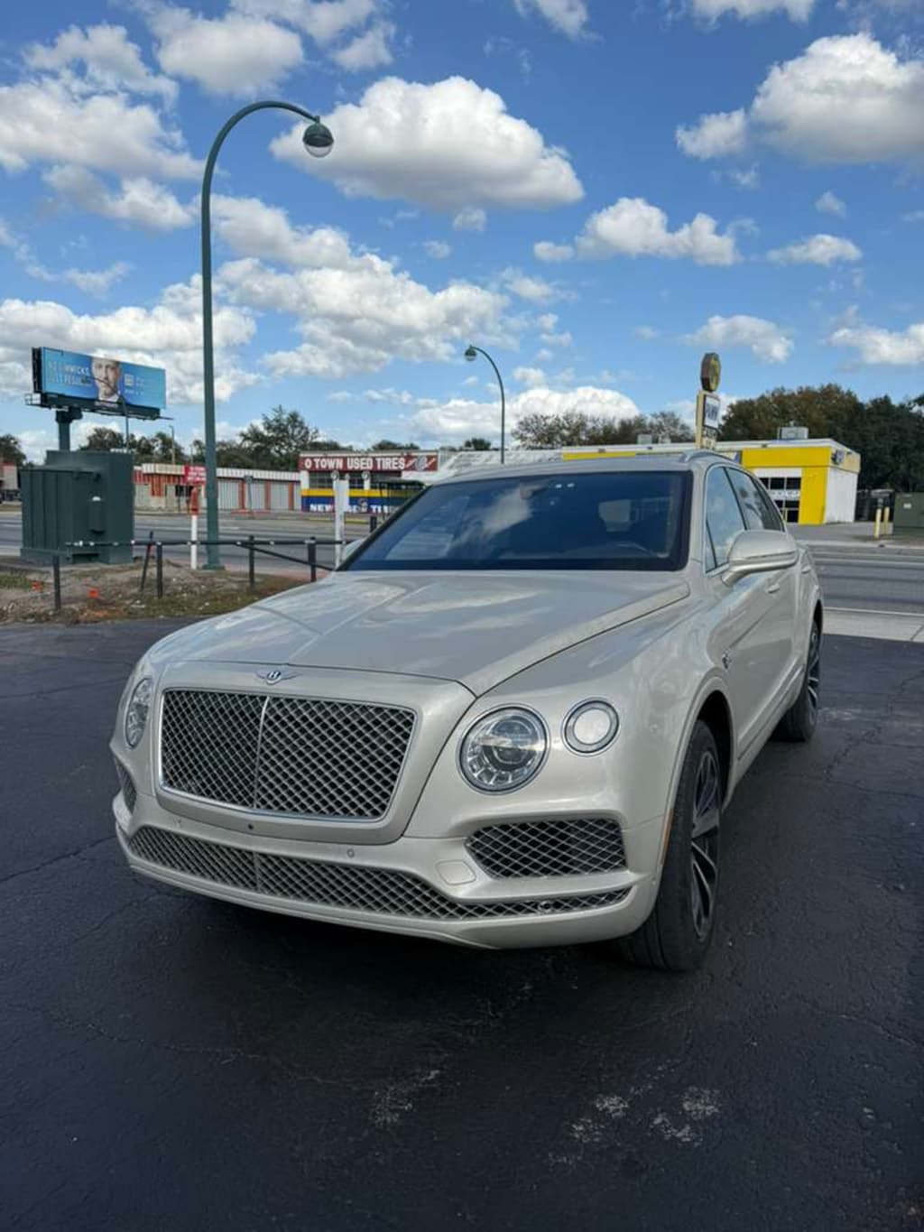 Used 2018 Bentley Bentayga SUV