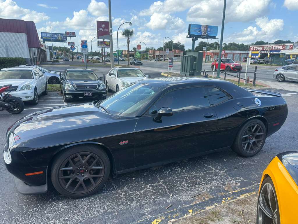 2019 Dodge Challenger R/T Plus's photo