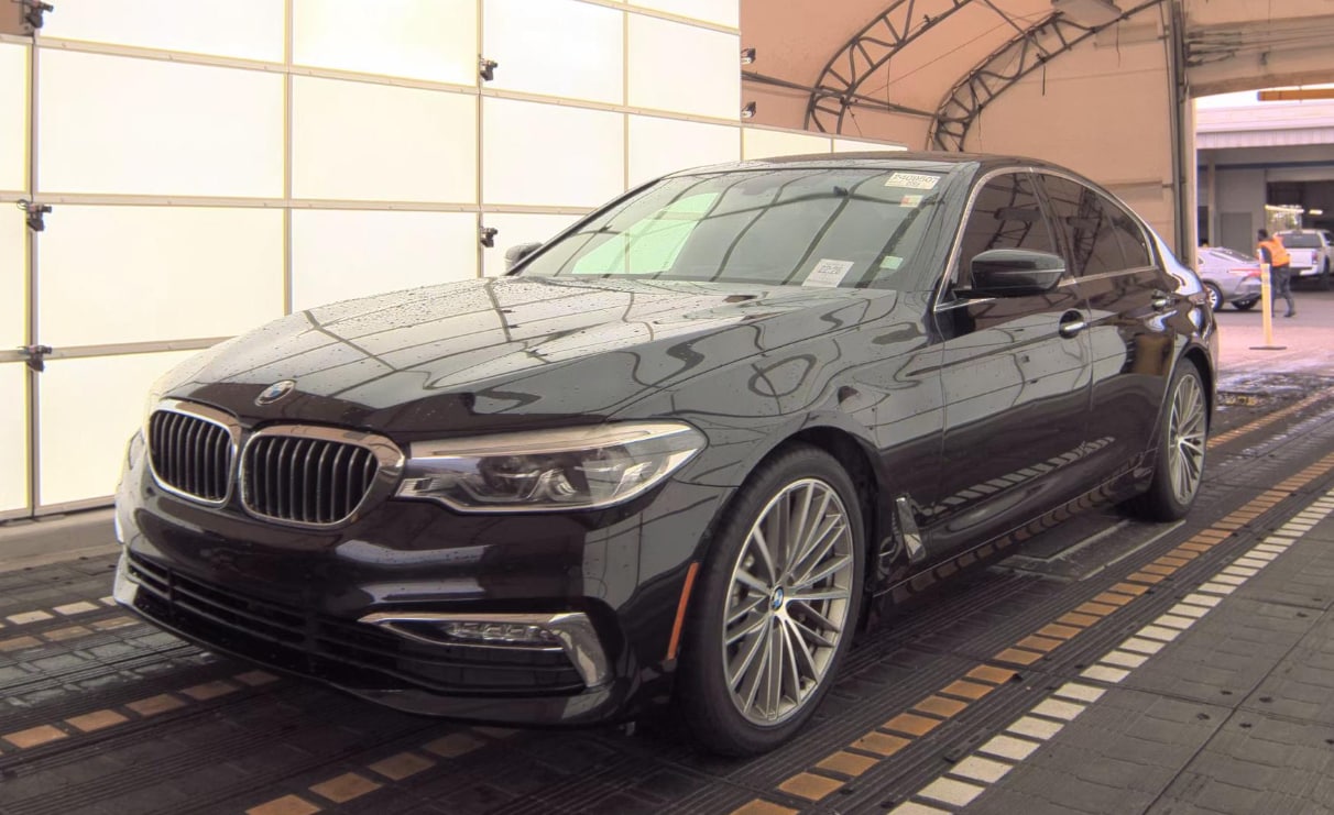 2017 BMW 5 Series 540i