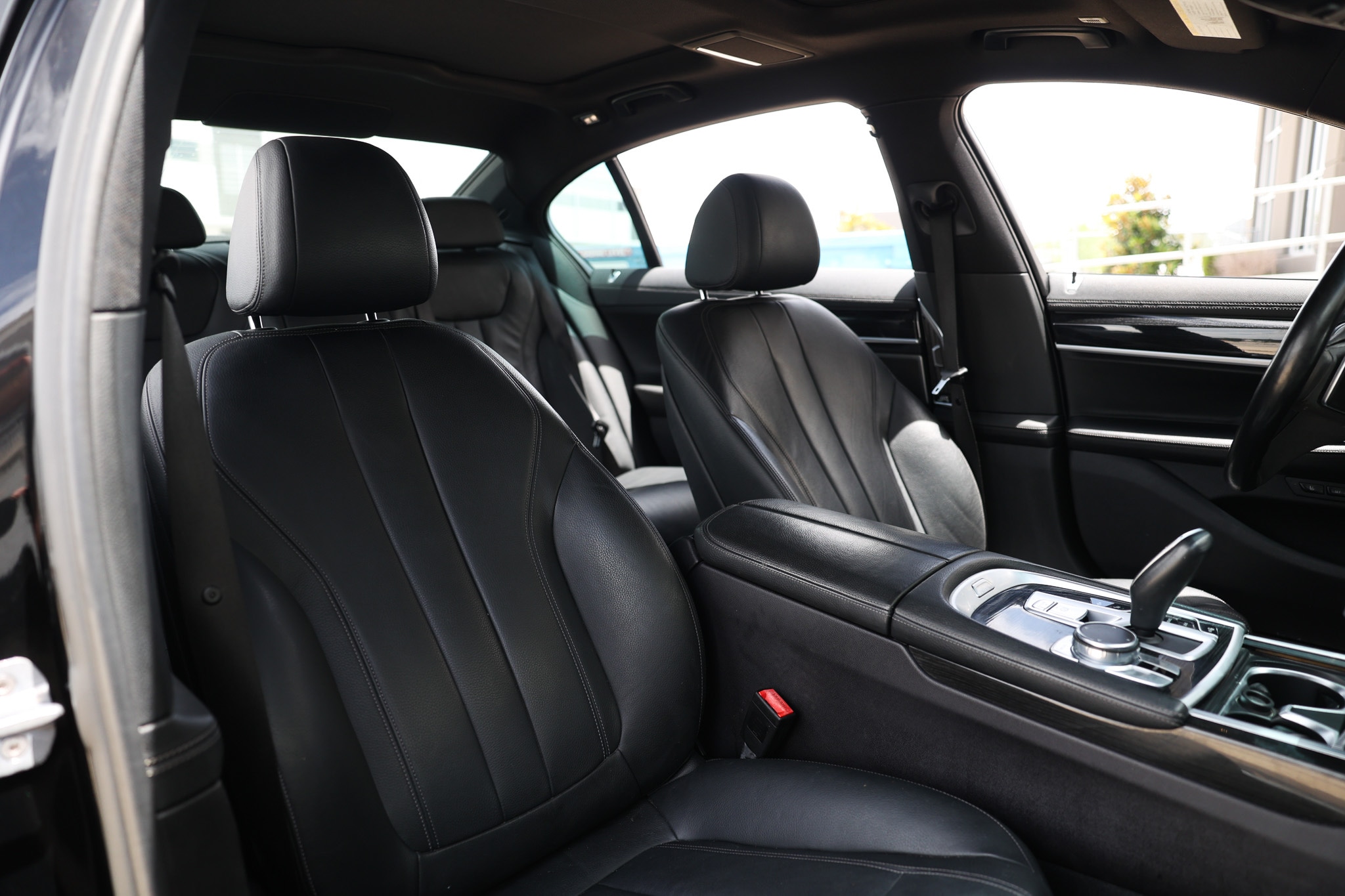 2019 BMW 7 Series 740i - Photo 19