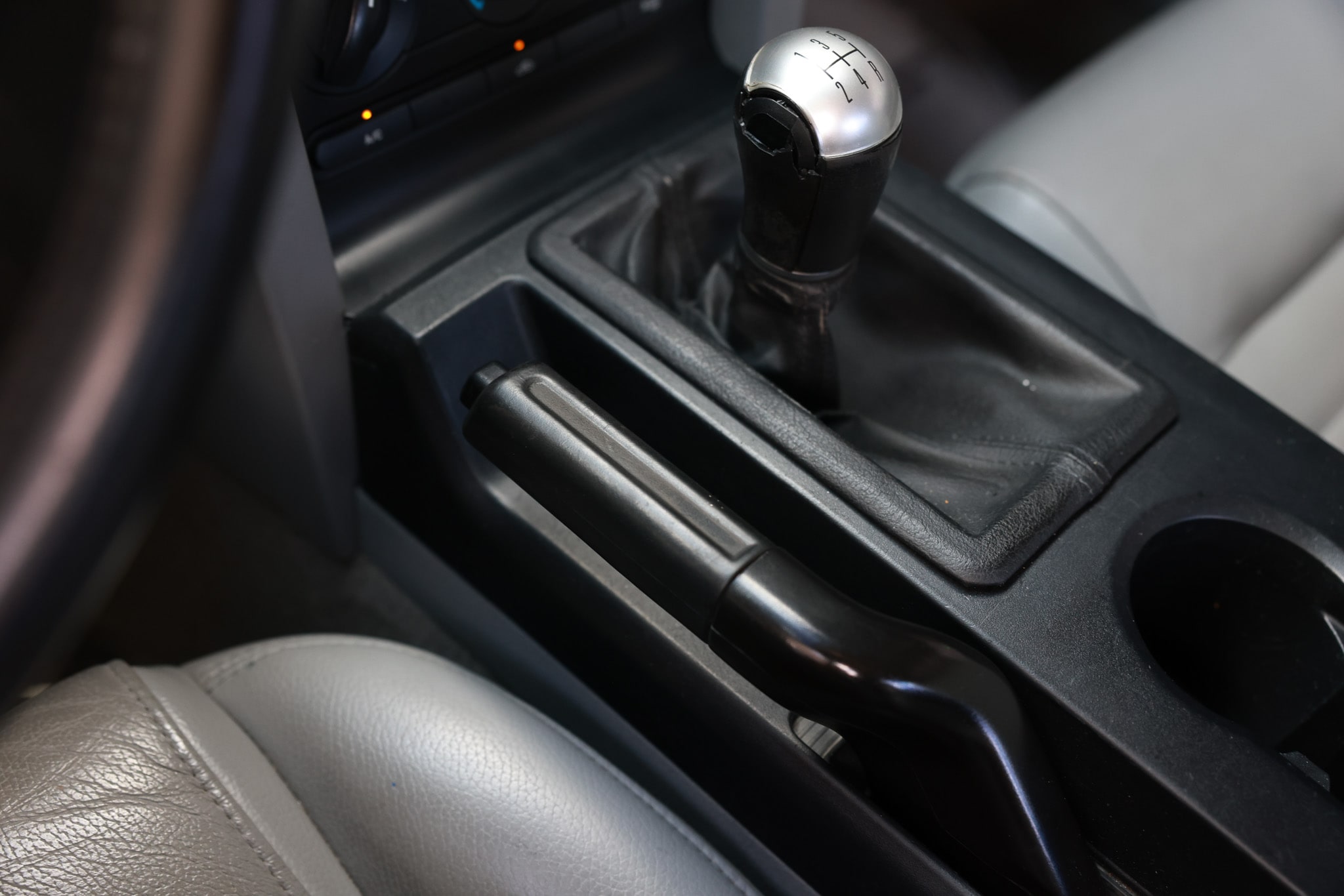 2006 Ford Mustang GT Premium - Photo 40