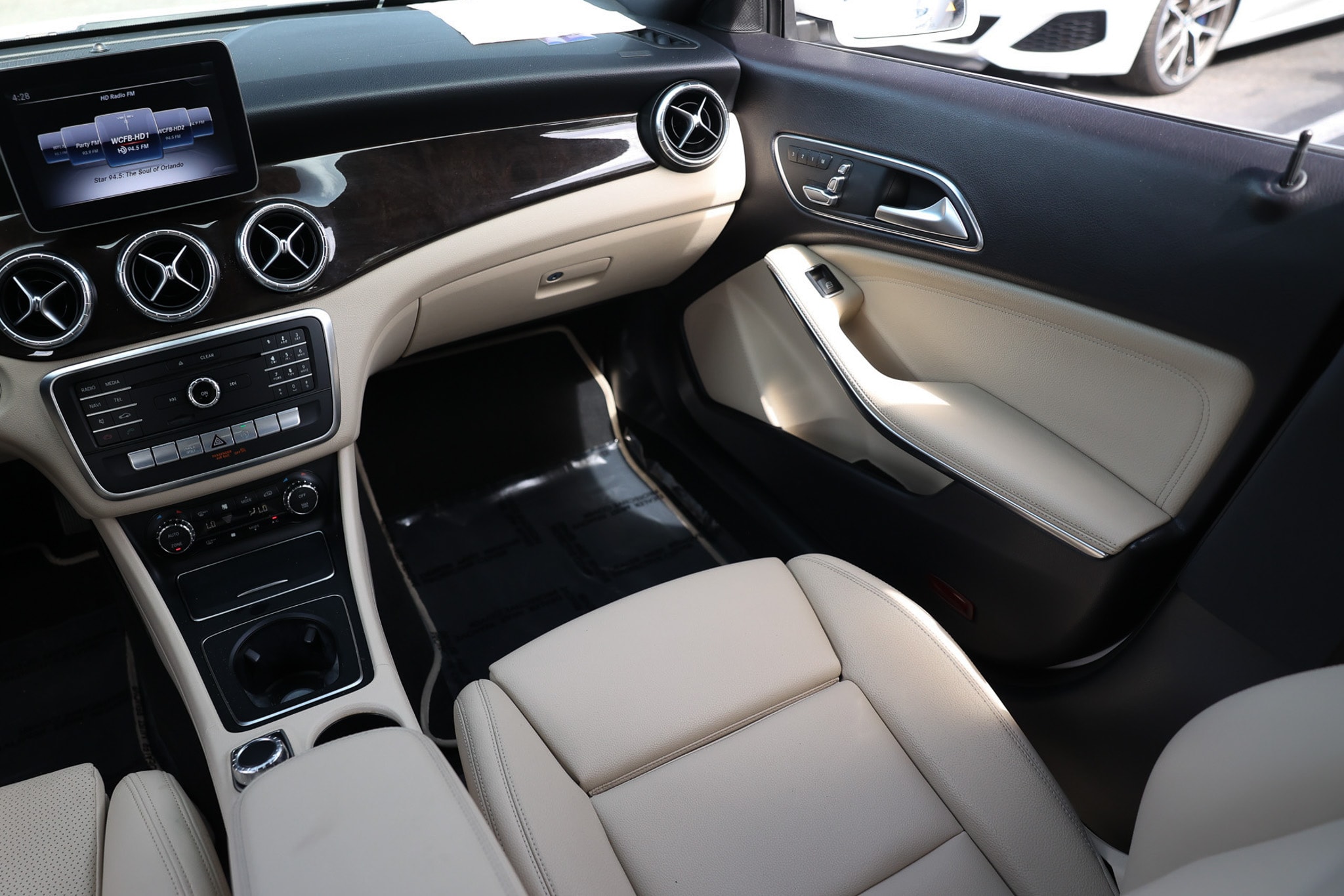 2019 Mercedes-Benz CLA CLA250 - Photo 26