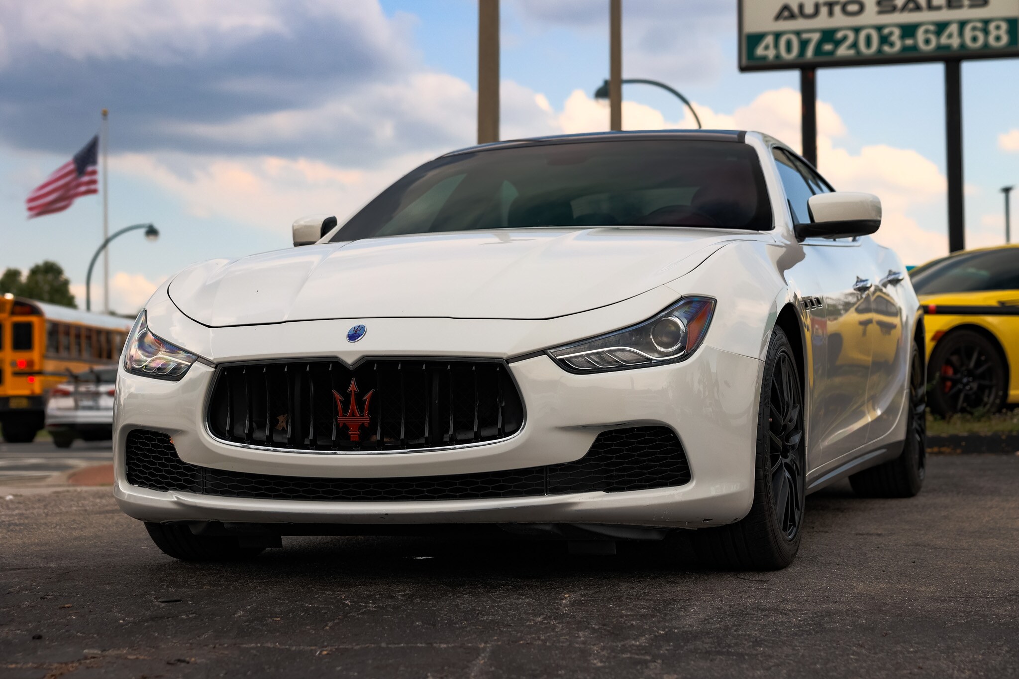 2016 Maserati Ghibli photo 3